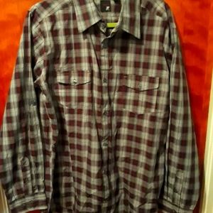 Jf J.Ferrar plaid button down shirt xl